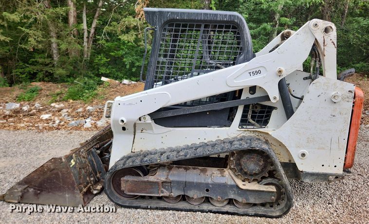 image for item LX9719 2016 Bobcat T590  tracked skid steer loader