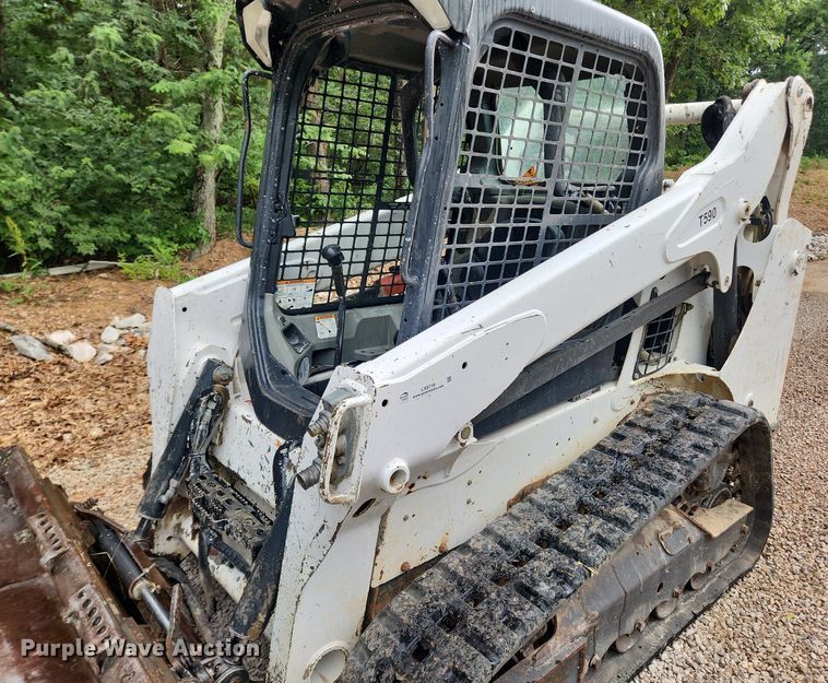 image for item LX9719 2016 Bobcat T590  tracked skid steer loader