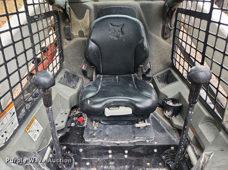 image for item LX9719 2016 Bobcat T590  tracked skid steer loader