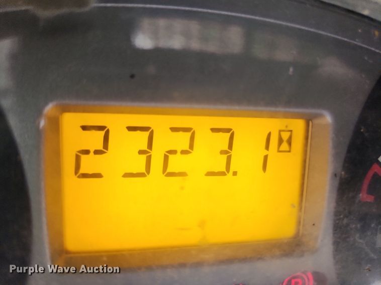 image for item LX9719 2016 Bobcat T590  tracked skid steer loader