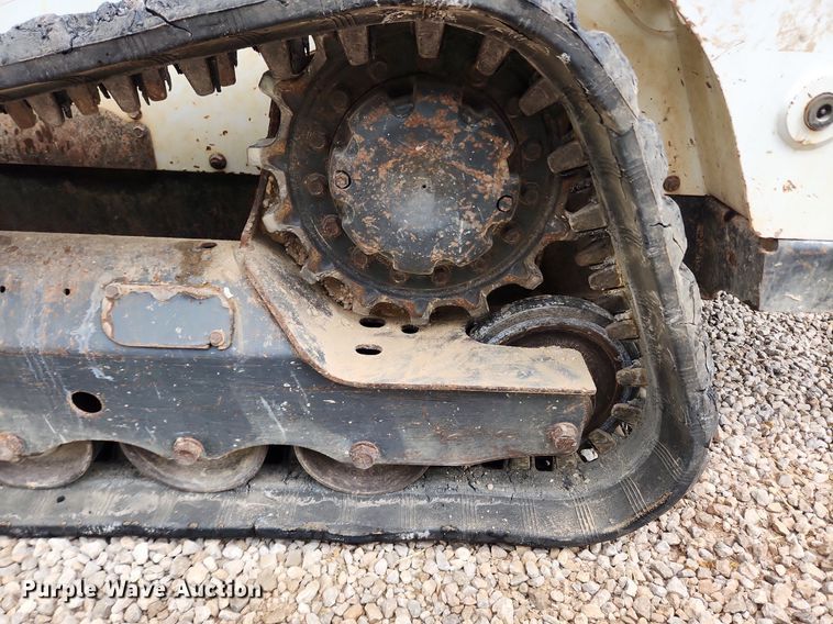image for item LX9719 2016 Bobcat T590  tracked skid steer loader