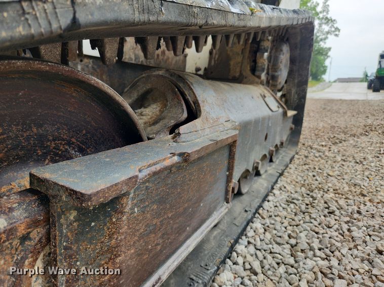 image for item LX9719 2016 Bobcat T590  tracked skid steer loader