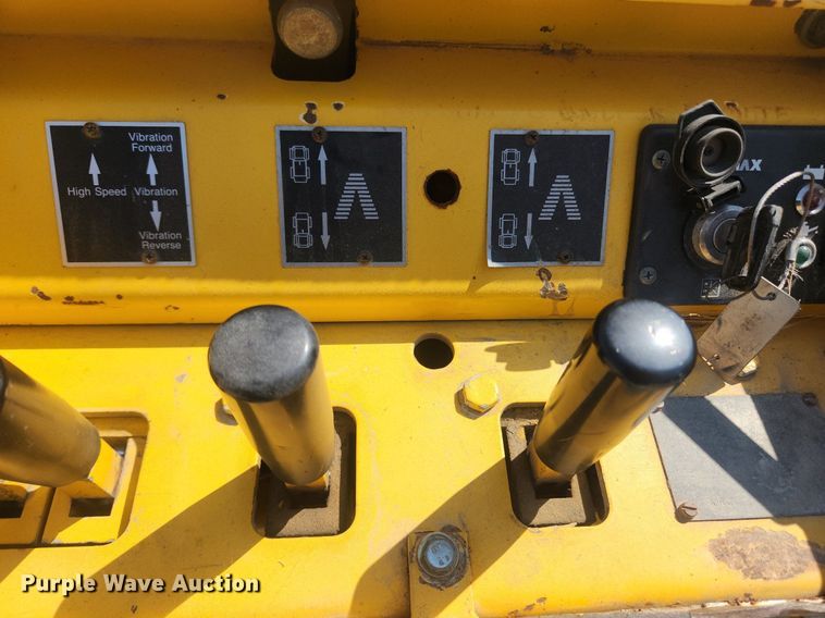 image for item LX9724 2003 Rammax P33/24HHMR  trench compactor