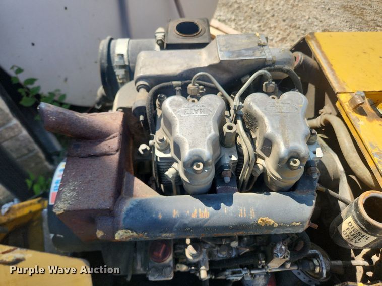 image for item LX9724 2003 Rammax P33/24HHMR  trench compactor