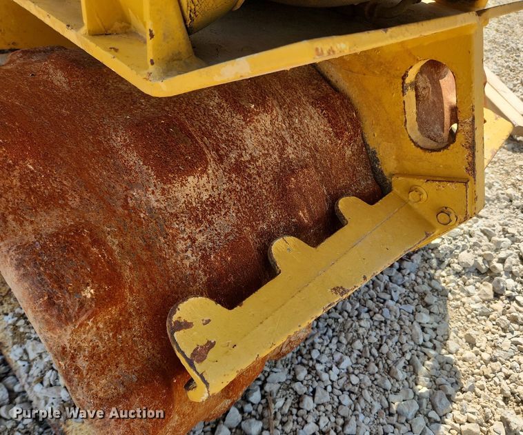 image for item LX9724 2003 Rammax P33/24HHMR  trench compactor