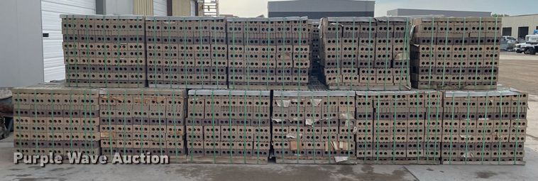 image for item LY9790 Summit Brick and Tile Company  31BL-22  bricks