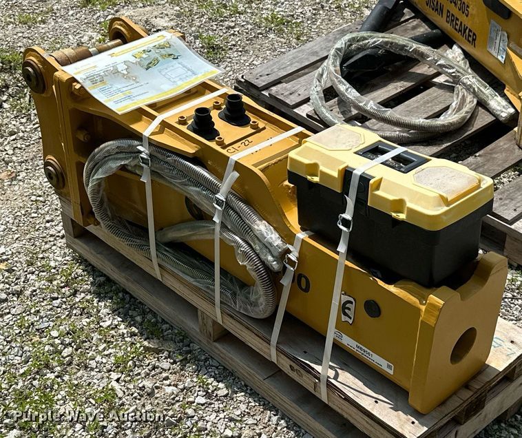 image for item MB9561 2023 Jisan JSB400  breaker