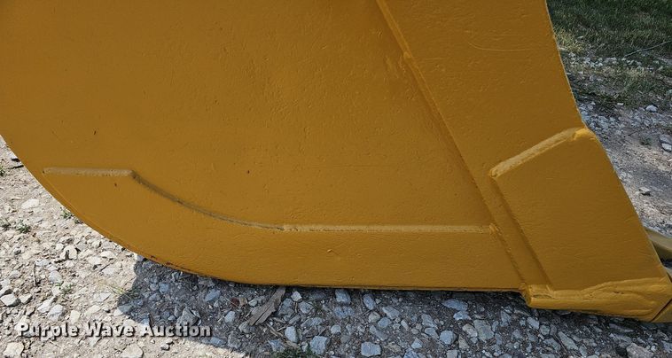 image for item MD9844 Caterpillar 330BL  excavator bucket