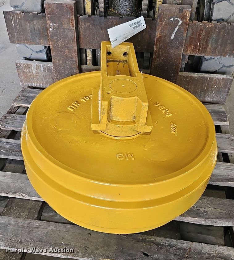 image for item MD9845 Caterpillar  track idler pulley