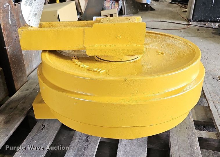 image for item MD9845 Caterpillar  track idler pulley