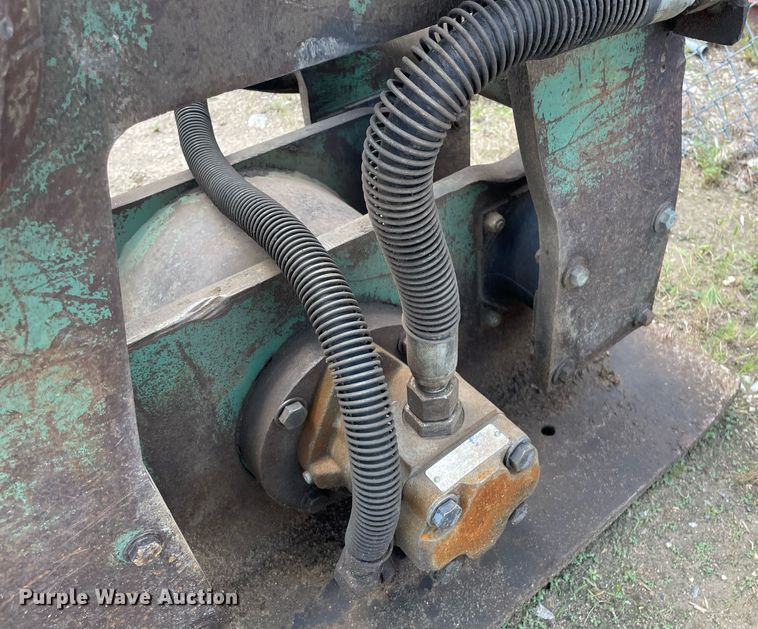 image for item ME9808 Excavator plate compactor