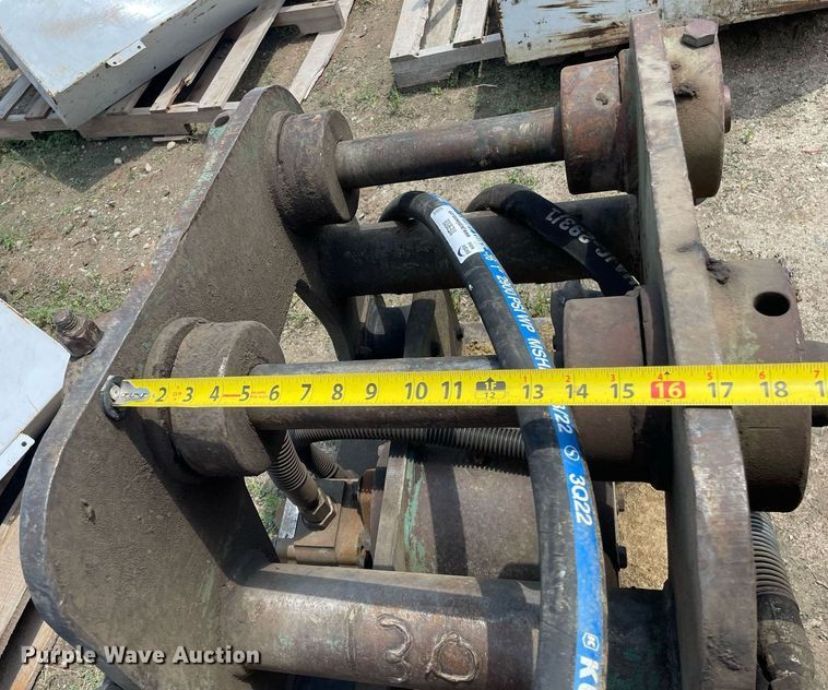 image for item ME9808 Excavator plate compactor