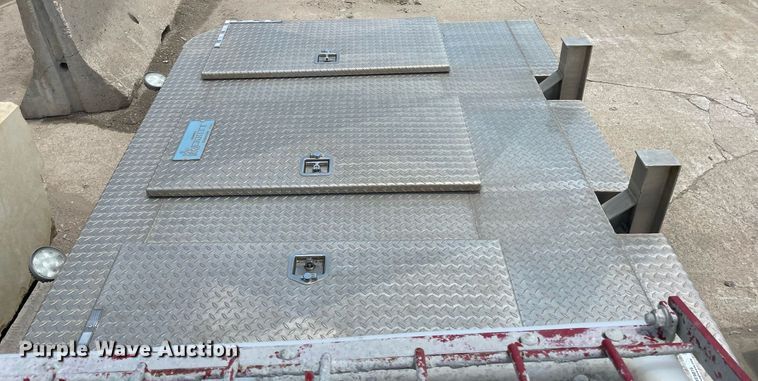 image for item ME9816 Merritt  headache rack