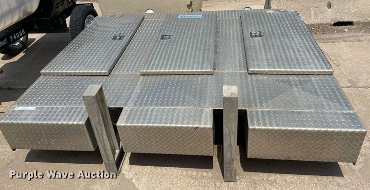 image for item ME9816 Merritt  headache rack