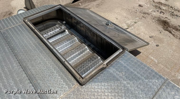 image for item ME9816 Merritt  headache rack