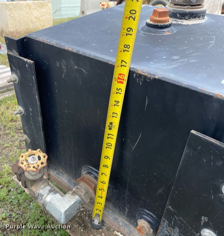 image for item ME9817 Hydraulic tank