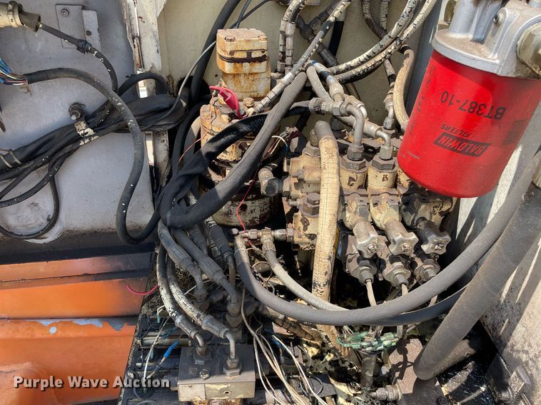 image for item ME9825 1982 JLG 40F  boom lift