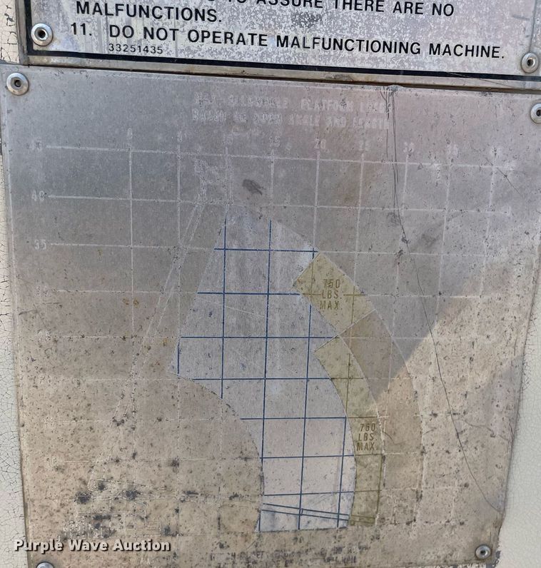 image for item ME9825 1982 JLG 40F  boom lift