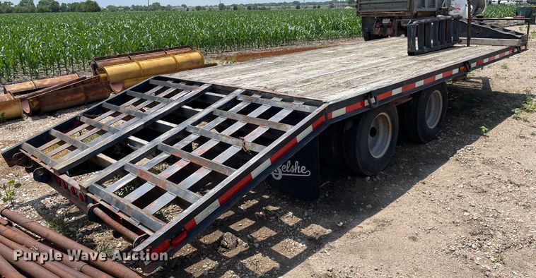 image for item ME9833 1996 Belshe T-9  equipment trailer