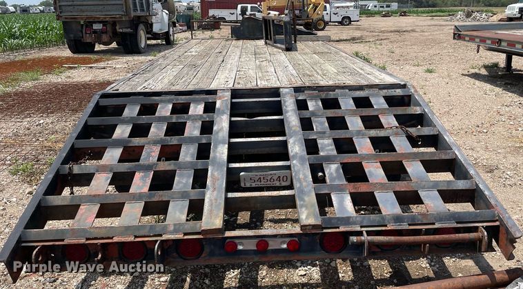 image for item ME9833 1996 Belshe T-9  equipment trailer