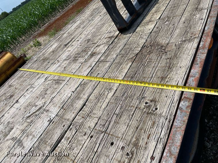 image for item ME9833 1996 Belshe T-9  equipment trailer