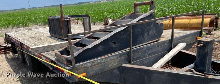 image for item ME9833 1996 Belshe T-9  equipment trailer