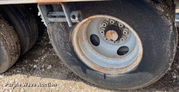 image for item ME9833 1996 Belshe T-9  equipment trailer