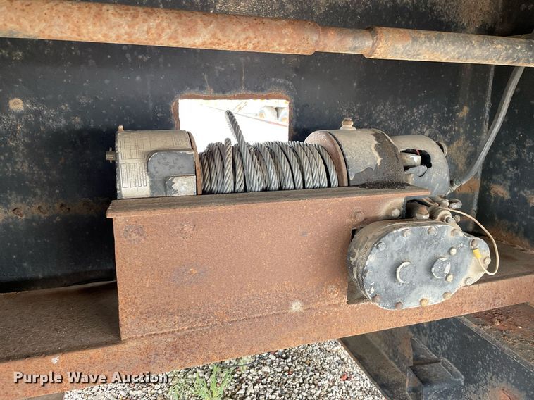 image for item ME9835 1986 Boone BD8AE  drop deck trailer