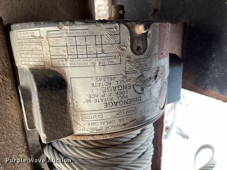 image for item ME9835 1986 Boone BD8AE  drop deck trailer