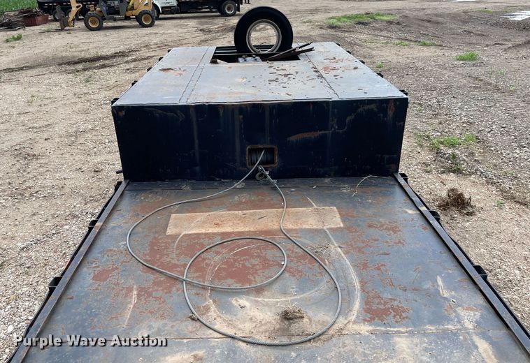 image for item ME9835 1986 Boone BD8AE  drop deck trailer