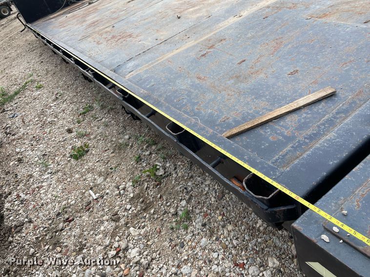 image for item ME9835 1986 Boone BD8AE  drop deck trailer