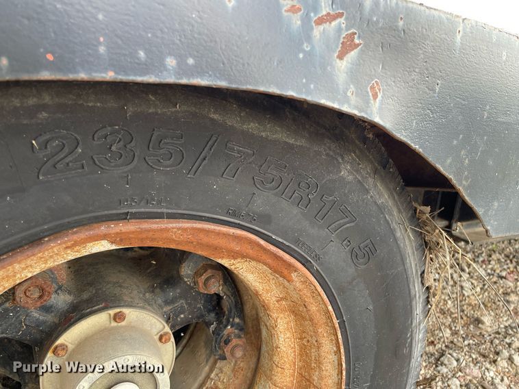 image for item ME9835 1986 Boone BD8AE  drop deck trailer