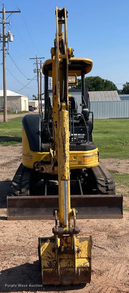 image for item ME9859 2005 Komatsu PC35MR-2  mini excavator