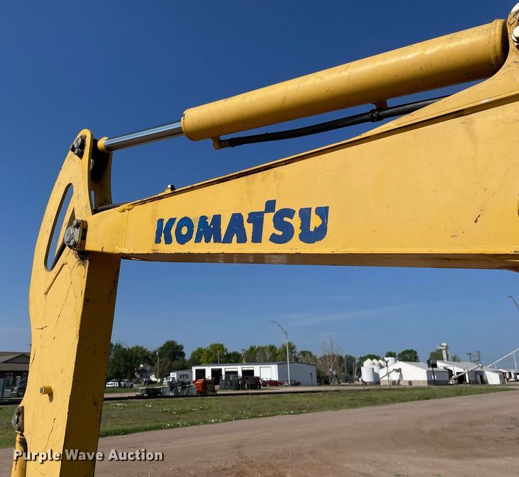 image for item ME9859 2005 Komatsu PC35MR-2  mini excavator