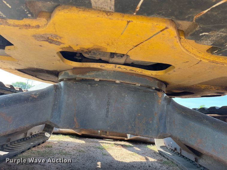 image for item ME9859 2005 Komatsu PC35MR-2  mini excavator
