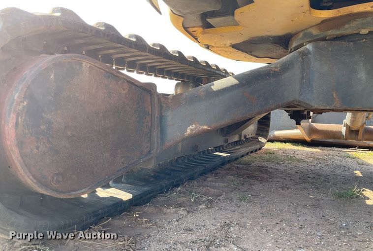 image for item ME9859 2005 Komatsu PC35MR-2  mini excavator