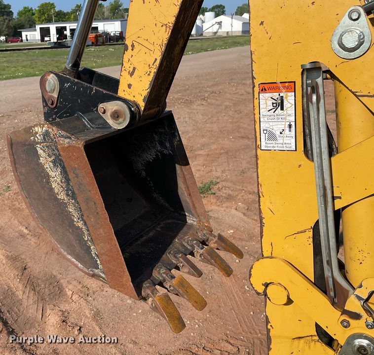 image for item ME9861 2000 Vermeer V3550A  trencher