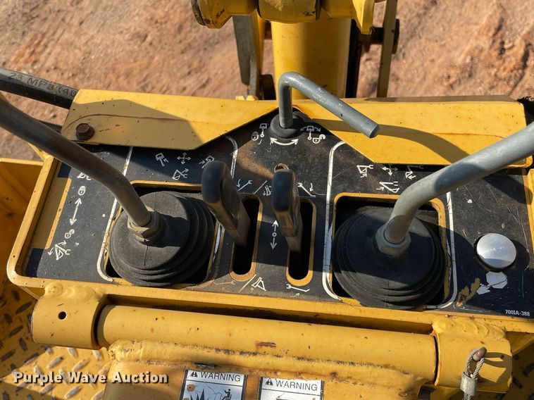 image for item ME9861 2000 Vermeer V3550A  trencher