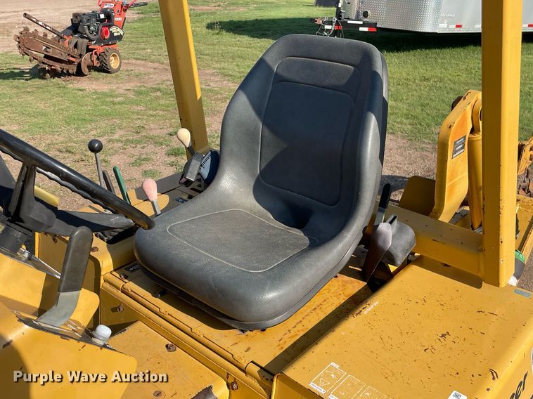 image for item ME9861 2000 Vermeer V3550A  trencher