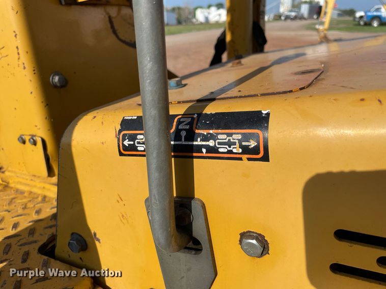 image for item ME9861 2000 Vermeer V3550A  trencher