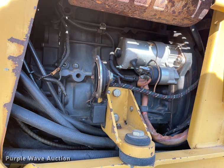 image for item ME9861 2000 Vermeer V3550A  trencher