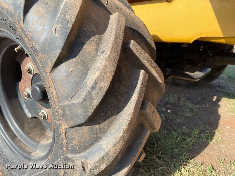 image for item ME9861 2000 Vermeer V3550A  trencher