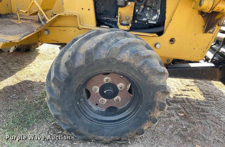 image for item ME9861 2000 Vermeer V3550A  trencher