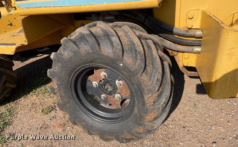 image for item ME9861 2000 Vermeer V3550A  trencher