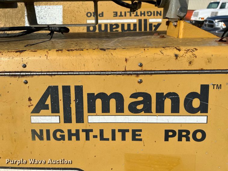 image for item MG9018 Allmand Night-Lite Pro  light plant