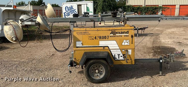 image for item MG9019 Allmand Night-Lite Pro  light plant