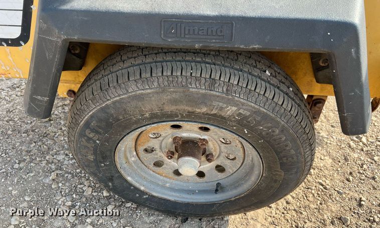 image for item MG9019 Allmand Night-Lite Pro  light plant