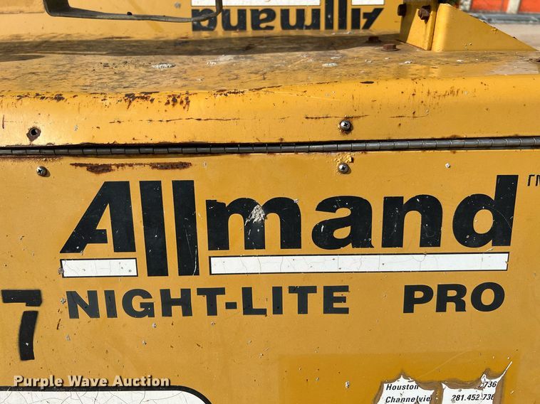 image for item MG9019 Allmand Night-Lite Pro  light plant