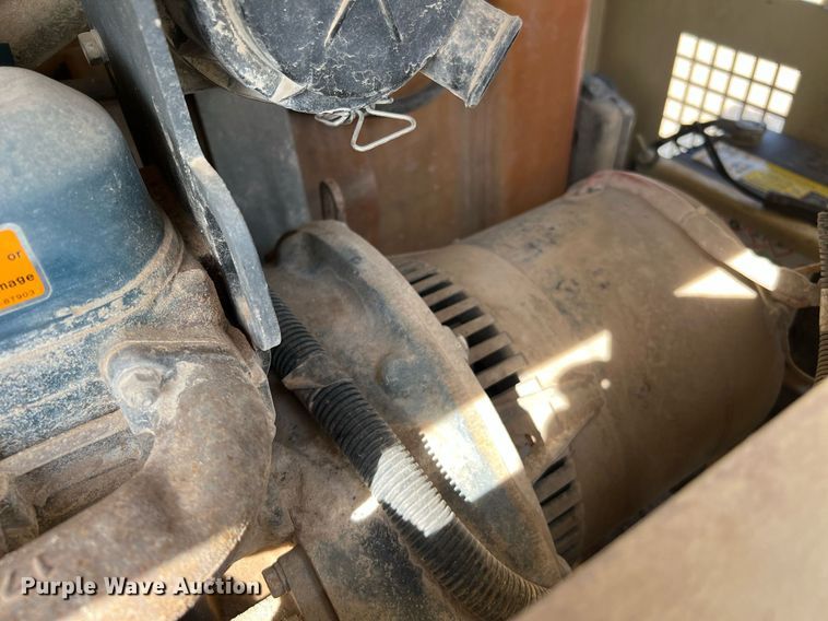 image for item MG9020 2011 Ingersoll Rand LS-60HZ-T4F  light plant