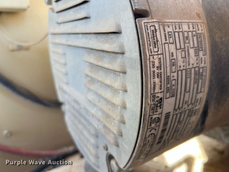 image for item MG9020 2011 Ingersoll Rand LS-60HZ-T4F  light plant